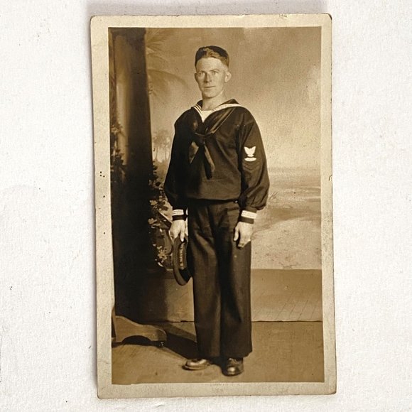 RPPC 1918 US Navy WWI Sailor Studio Portrait Pensacola AZO Divided Back Postcard - Picture 2 of 7